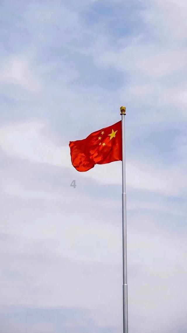 十年有期起步，最高死刑，受贿三百万元以上的为“数额特别巨大”